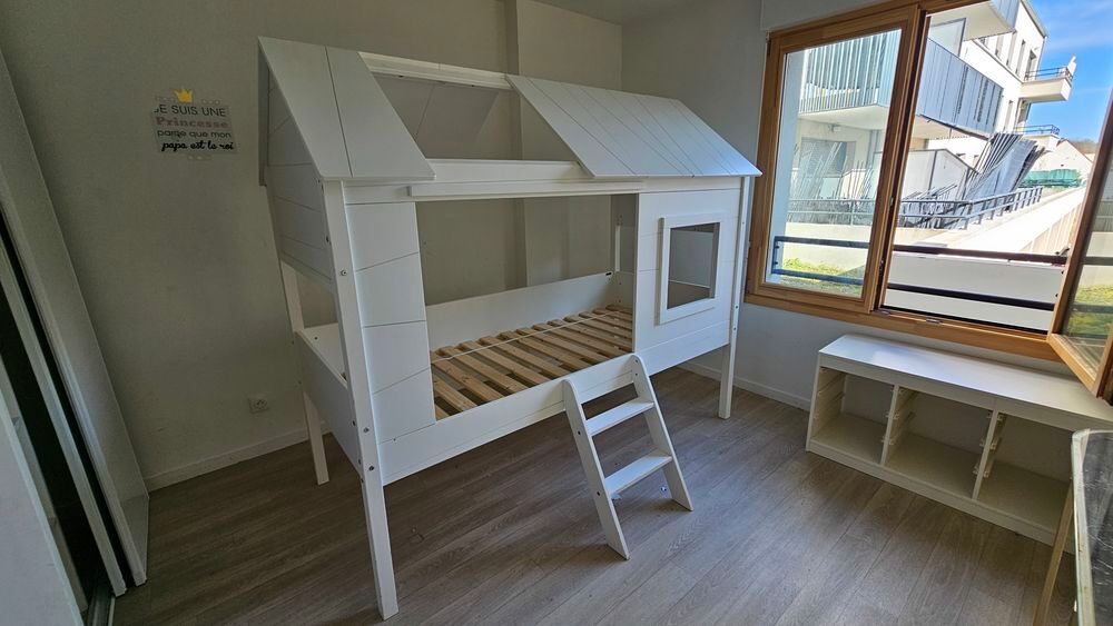 Lit cabane Mobilier enfants