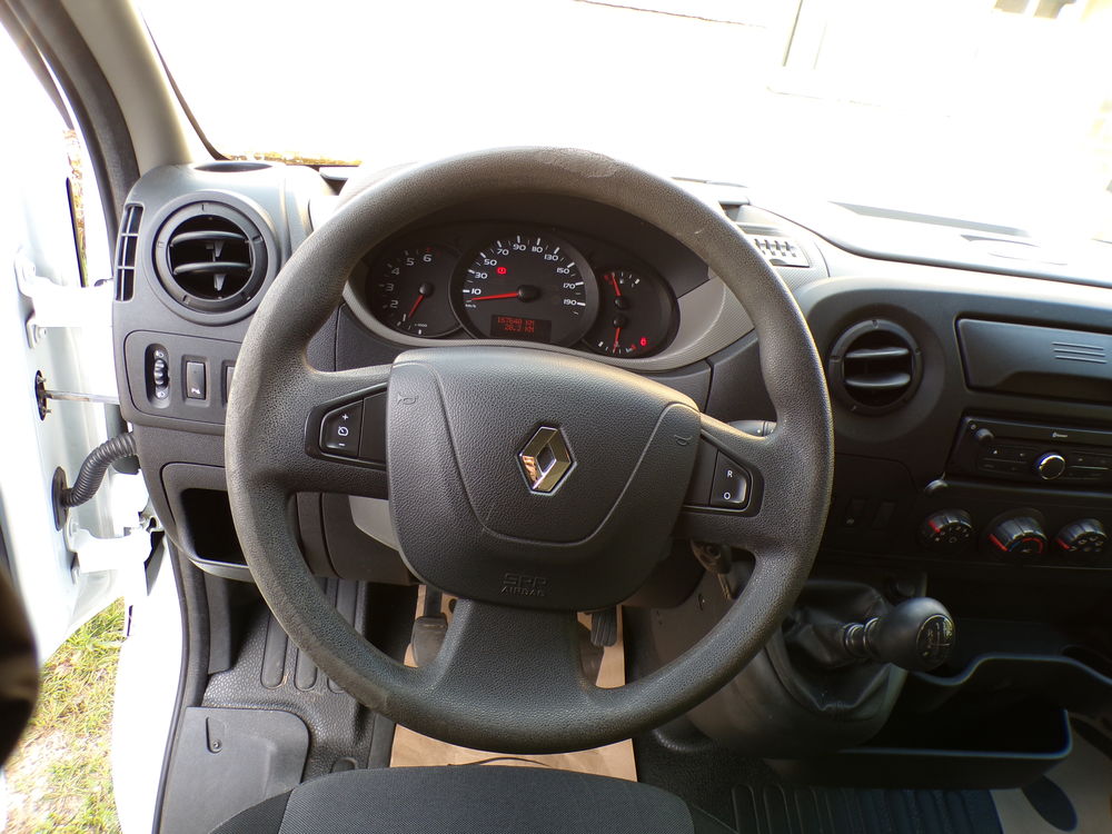 Master MASTER CA L2H2 3.3t 2.3 dCi 110 GRAND CONFORT 2015 occasion 42300 Roanne
