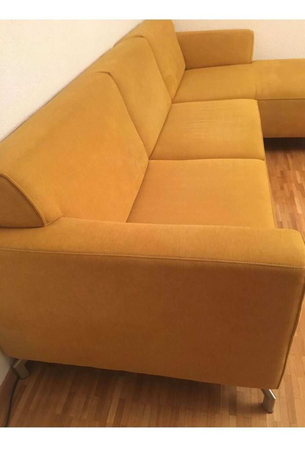 Canap&eacute; d'angle pour cause de d&eacute;m&eacute;nagement Meubles