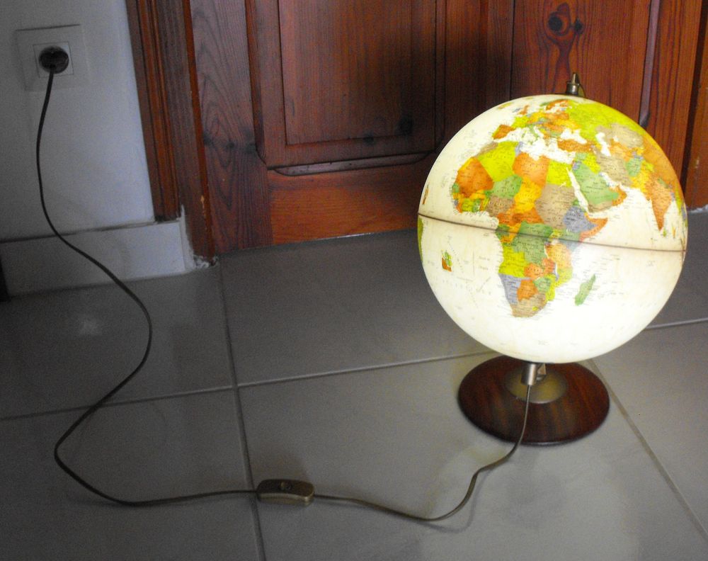 Globe terrestre lumineux Jeux / jouets