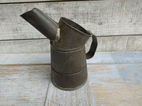 Ancien Broc � Huile M�tal Collection Garage Automobile  30 Loches (37)