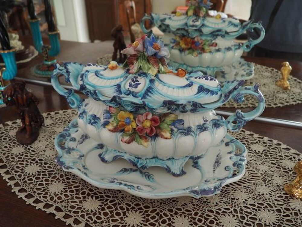 soupi&egrave;re Val del Brenta tamponn&eacute;e "v&eacute;ritable rustique" Décoration