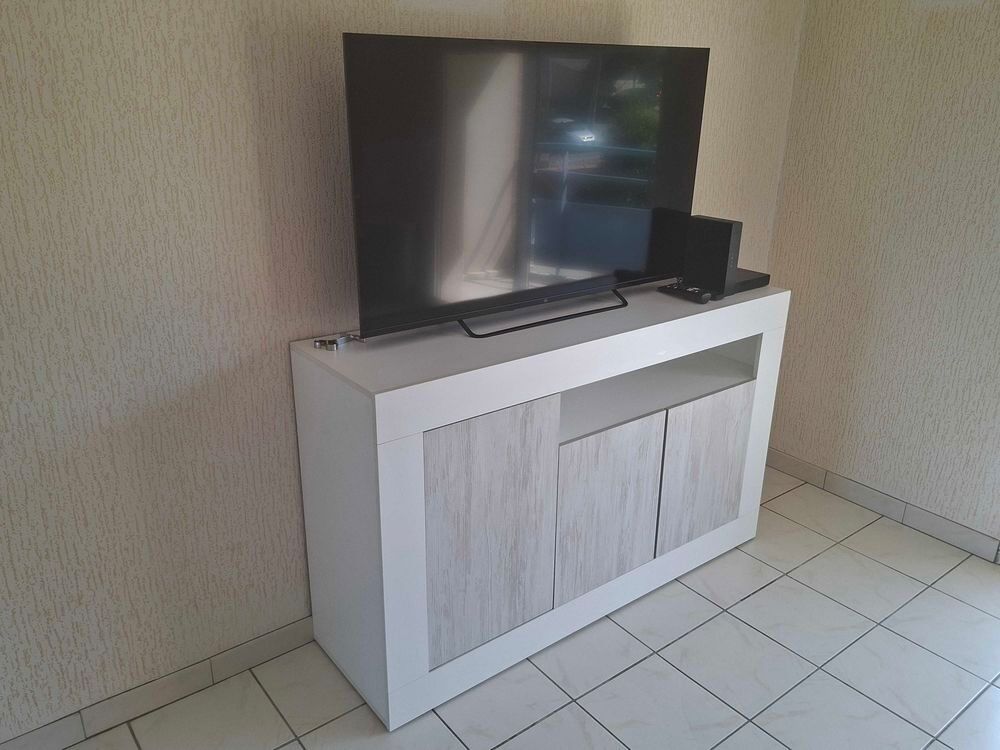 Magnifique meuble TV blanc - Conforama Meubles