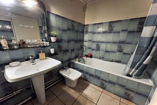  Appartement � vendre 4 pi�ces 80 m�