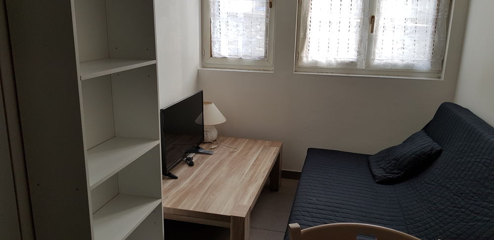 Location Appartement Appartement t2 45 m2 rénové meublé  Gueret Guéret