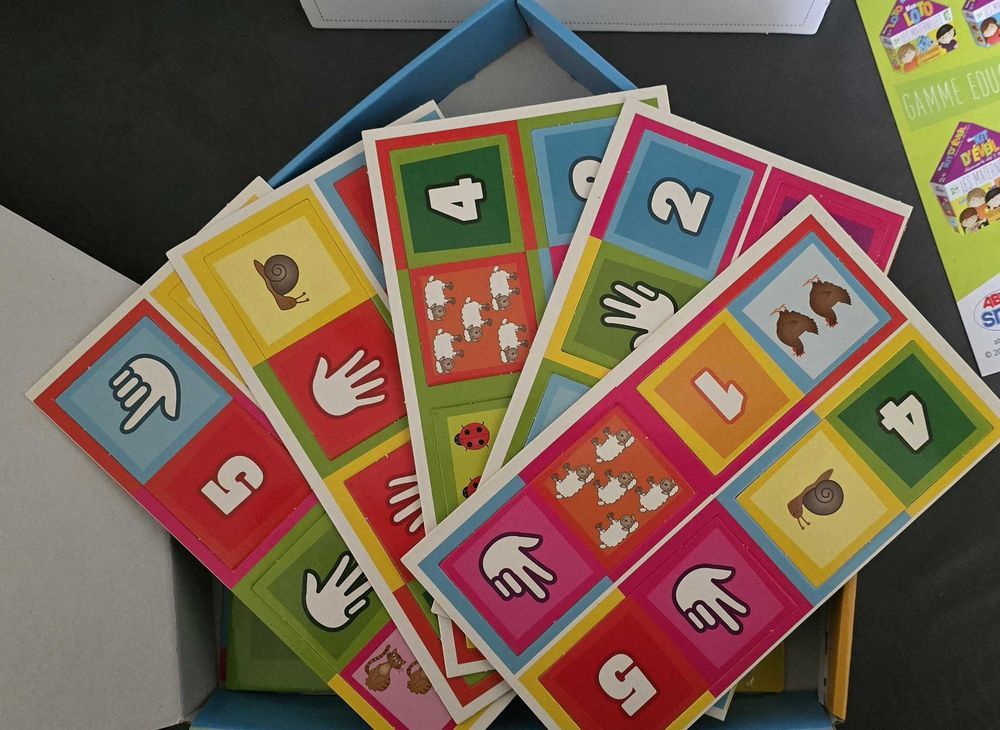 Mon 1er kit d'activit&eacute;s formes et couleurs Jeux / jouets