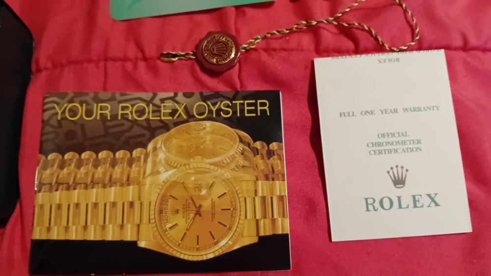 ROLEX BOITE OYESTER PERPETUAL ET ACCESSOIRES 