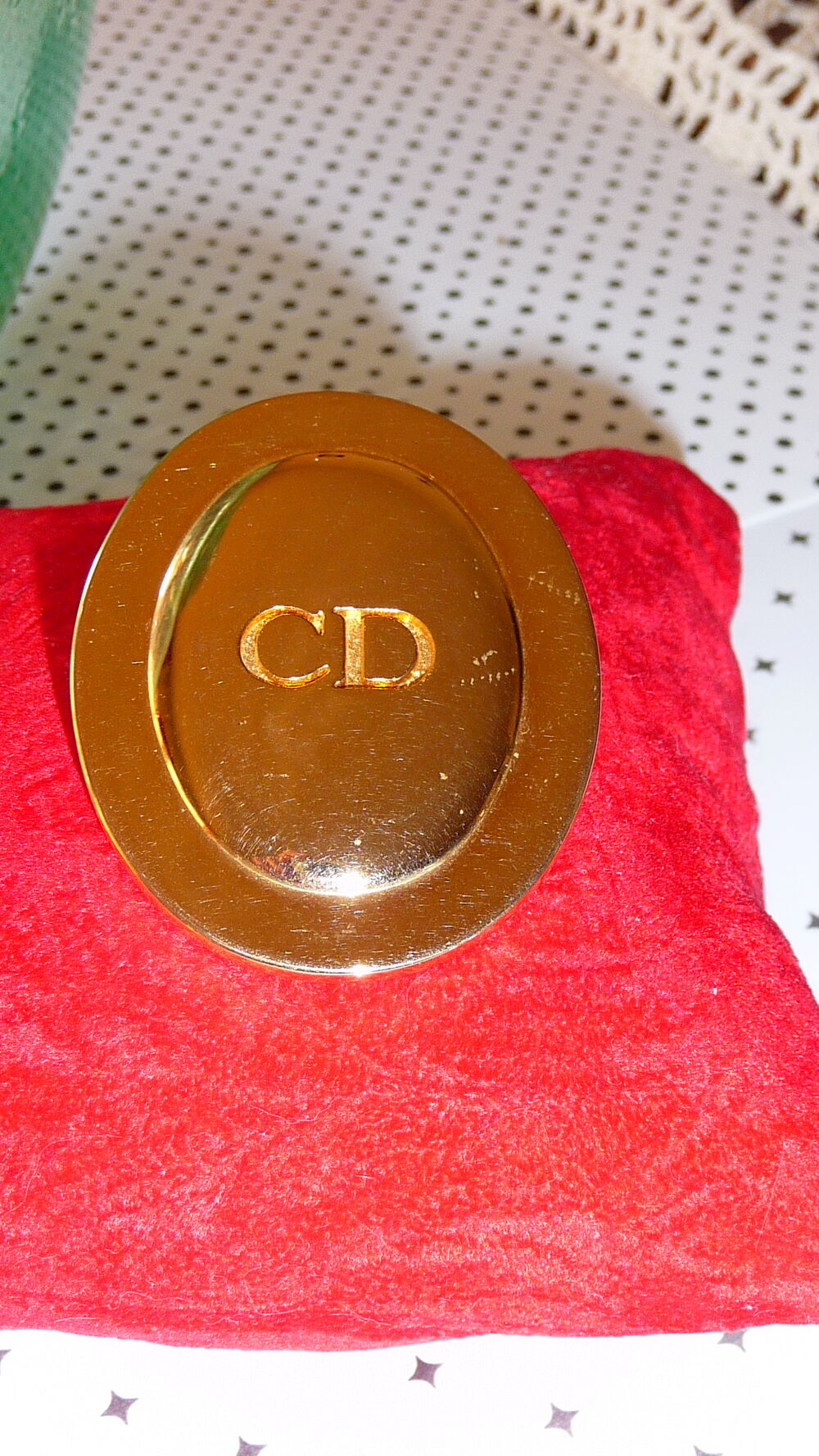 Broche "Christian Dior" Plaqu&eacute; or Bijoux et montres
