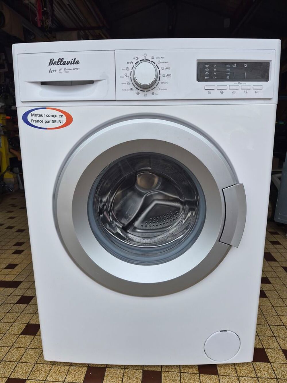 Lave linge &agrave; hublot 6 kg 1200 tours max. Electroménager