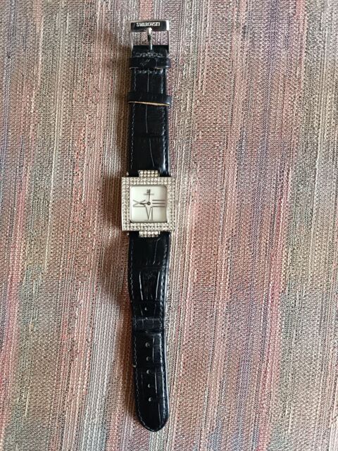 montre femme Swarovski à quarz. Lyon 6 (69)
