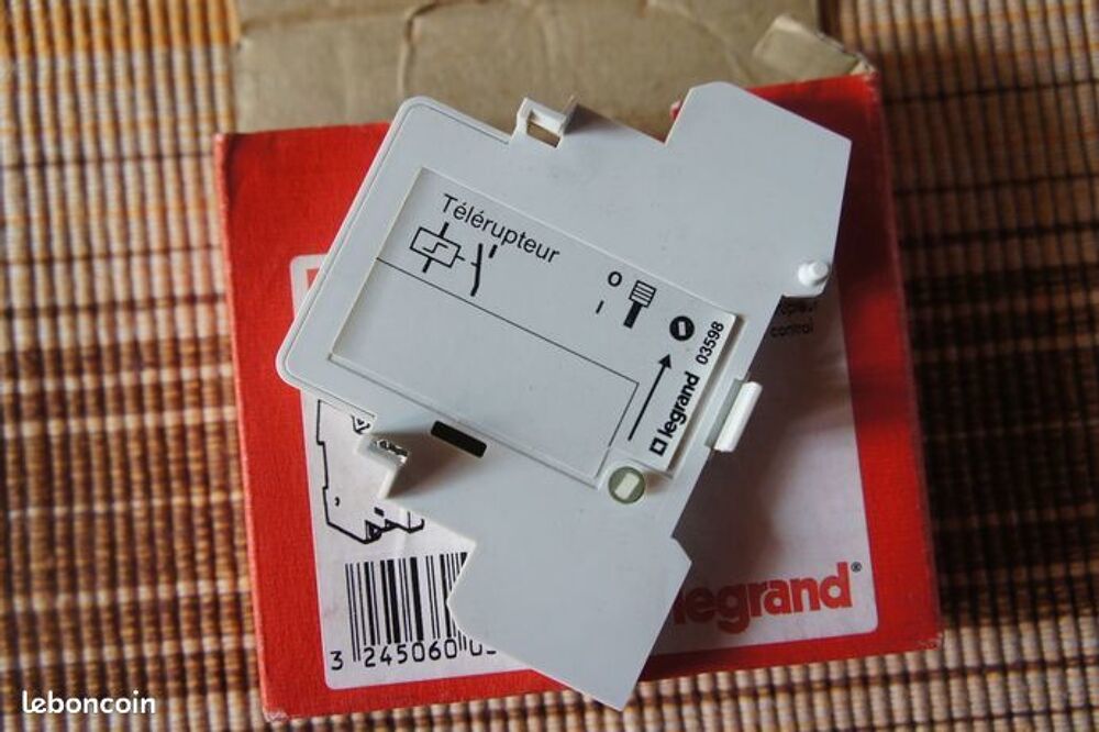 AUXILIAIRE DE COMMANDE TELERUPTEUR LEGRAND Bricolage