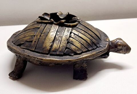 Cendrier tortue en bronze 50 Marignane (13)
