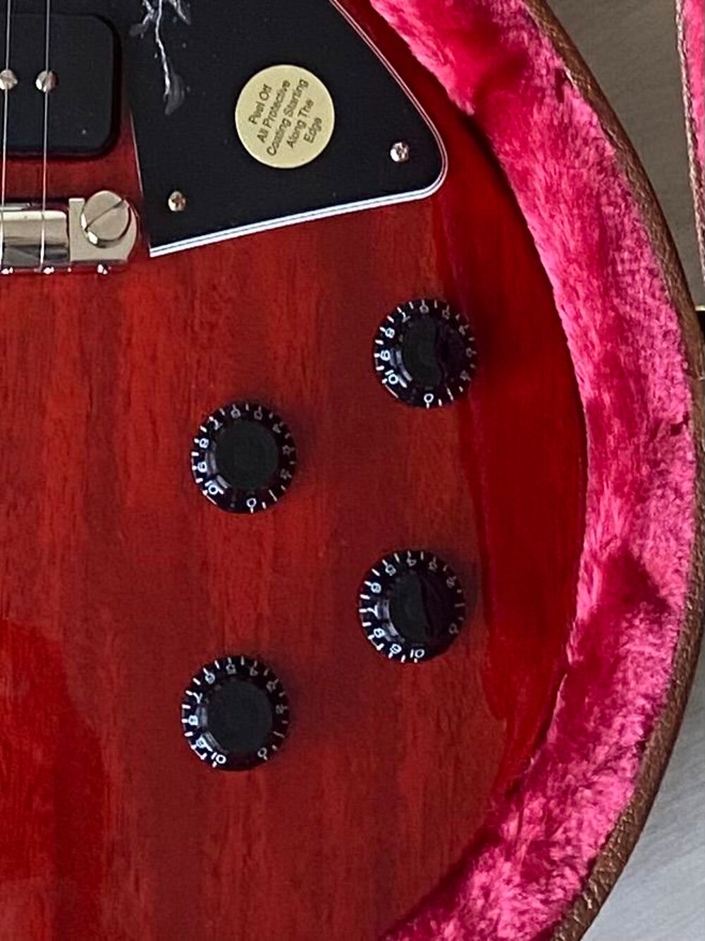 Gipson LP Sp&eacute;cial Vintage Cherry Instruments de musique