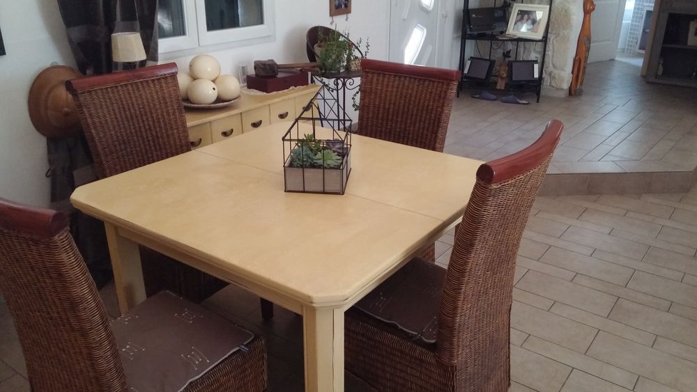 belle table Salle &agrave; Manger Meubles