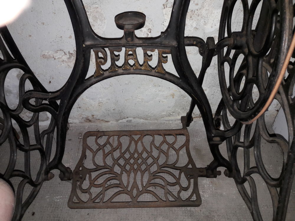Machine &agrave; coudre 
