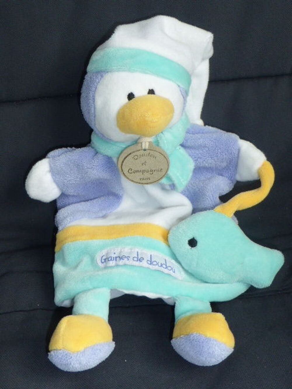 Doudou et compagnie marionnette mario DC2194 Puériculture