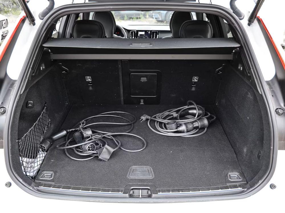 XC60 T8 Recharge AWD 310 ch + 145 ch Geartronic 8 Ultimate Style Chrome 2023 occasion 38440 Saint-Jean-de-Bournay