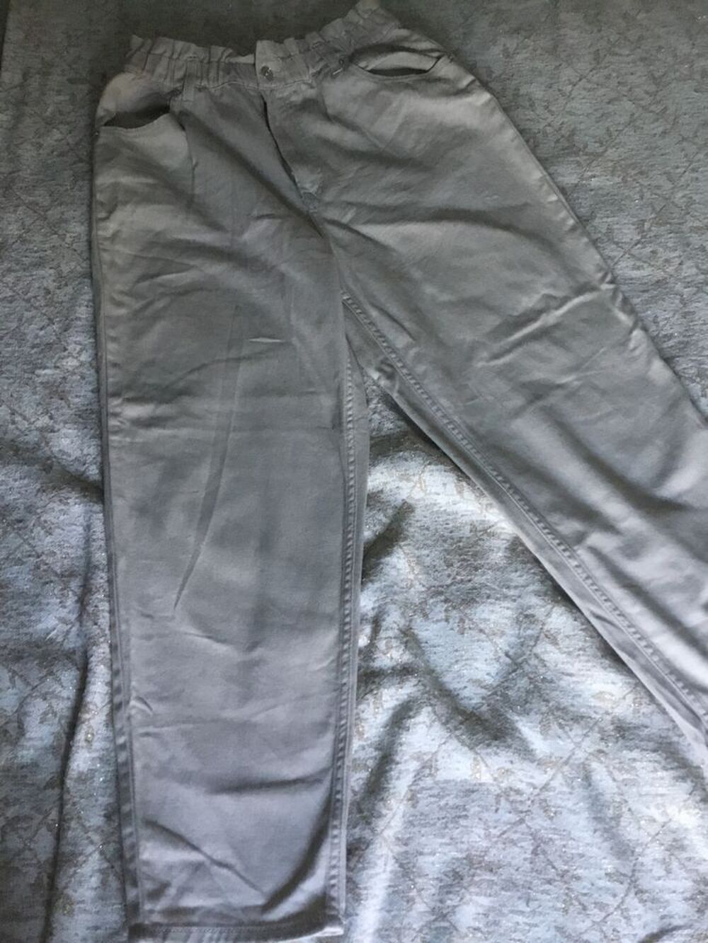Pantalon femme Vêtements