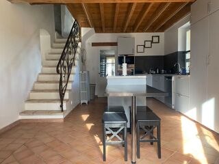  Villa  vendre 8 pices 208 m