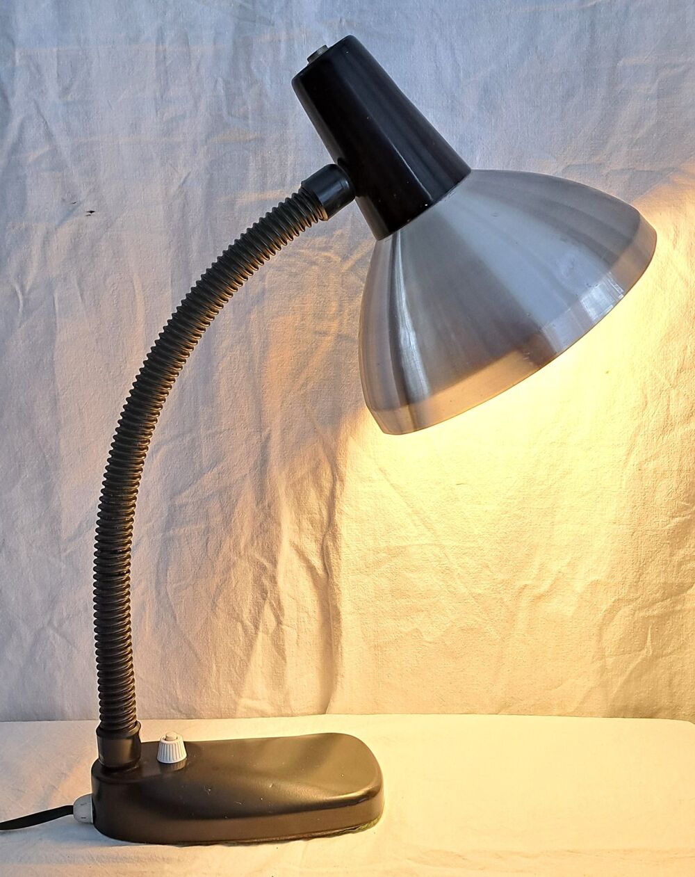 V&eacute;ritable Lampe de bureau Vintage 1960 ZEIST Décoration
