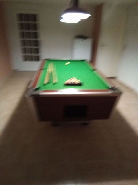 BILLARD AMERICAIN 650 Boisset-et-Gaujac (30)