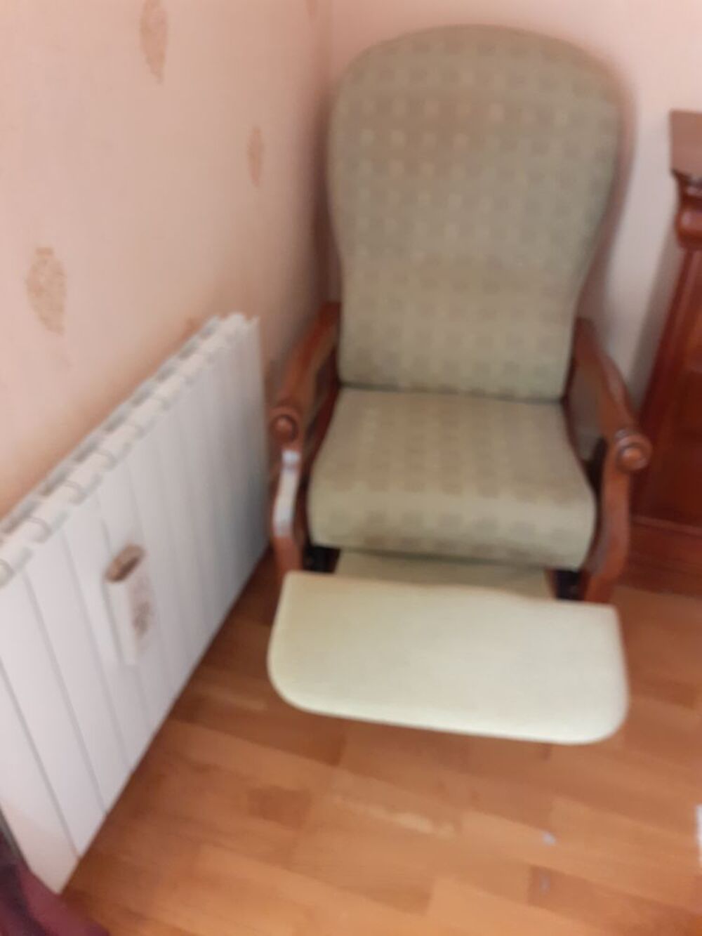 Fauteuil relax tissu vert amande Meubles