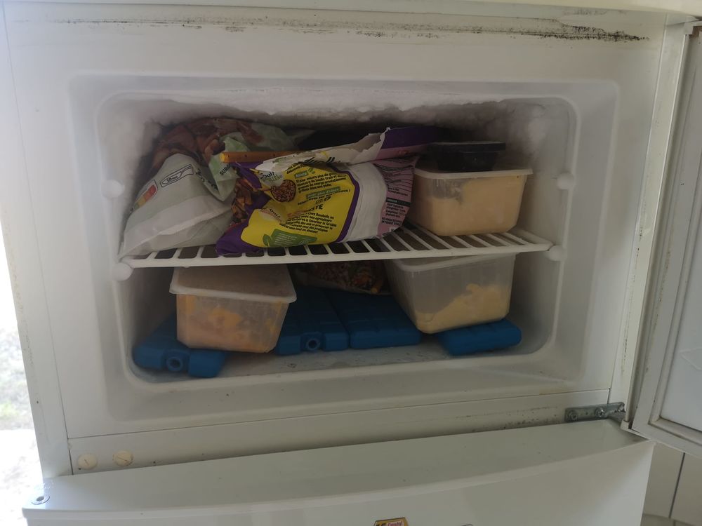 Frigo avec cong&eacute;lateur Electroménager