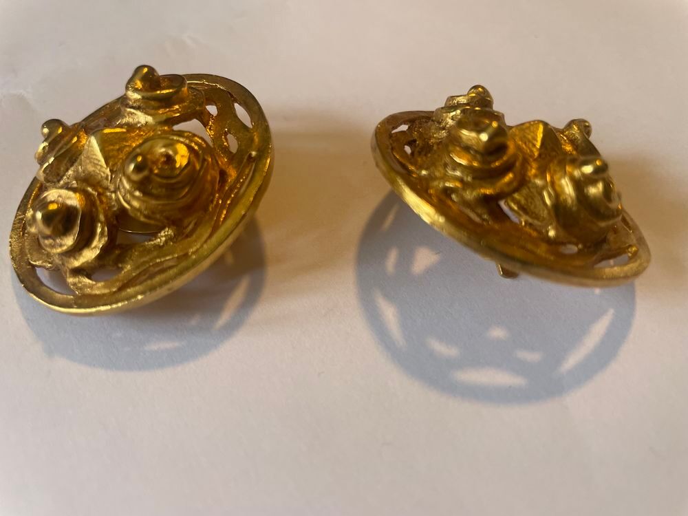 BO Boucles d'Oreilles Ronde dor&eacute;e arabesques LANVIN Bijoux et montres