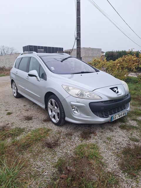 Peugeot 308 sw 2.0 HDi 136ch FAP Féline A
