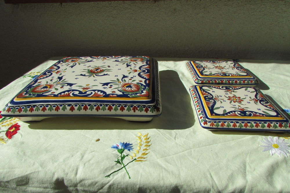 Dessous de plat et de bouteille en faience Desvres Décoration