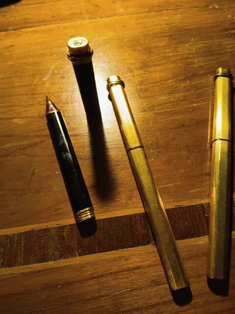 COLLECTION STYLO ET STYLOS -BILLE CARTIER 360 Chamonix-Mont-Blanc (74)