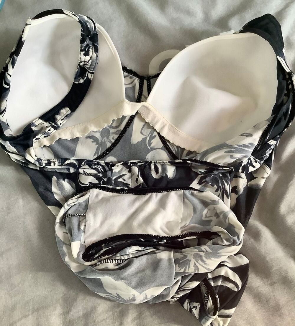 Vintage ans 70 Chic maillot de bain une pi&egrave;ce pour femme Vêtements