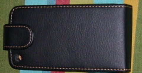 Etui t�l�phone portable � clapet rigide neuf 5 Versailles (78)