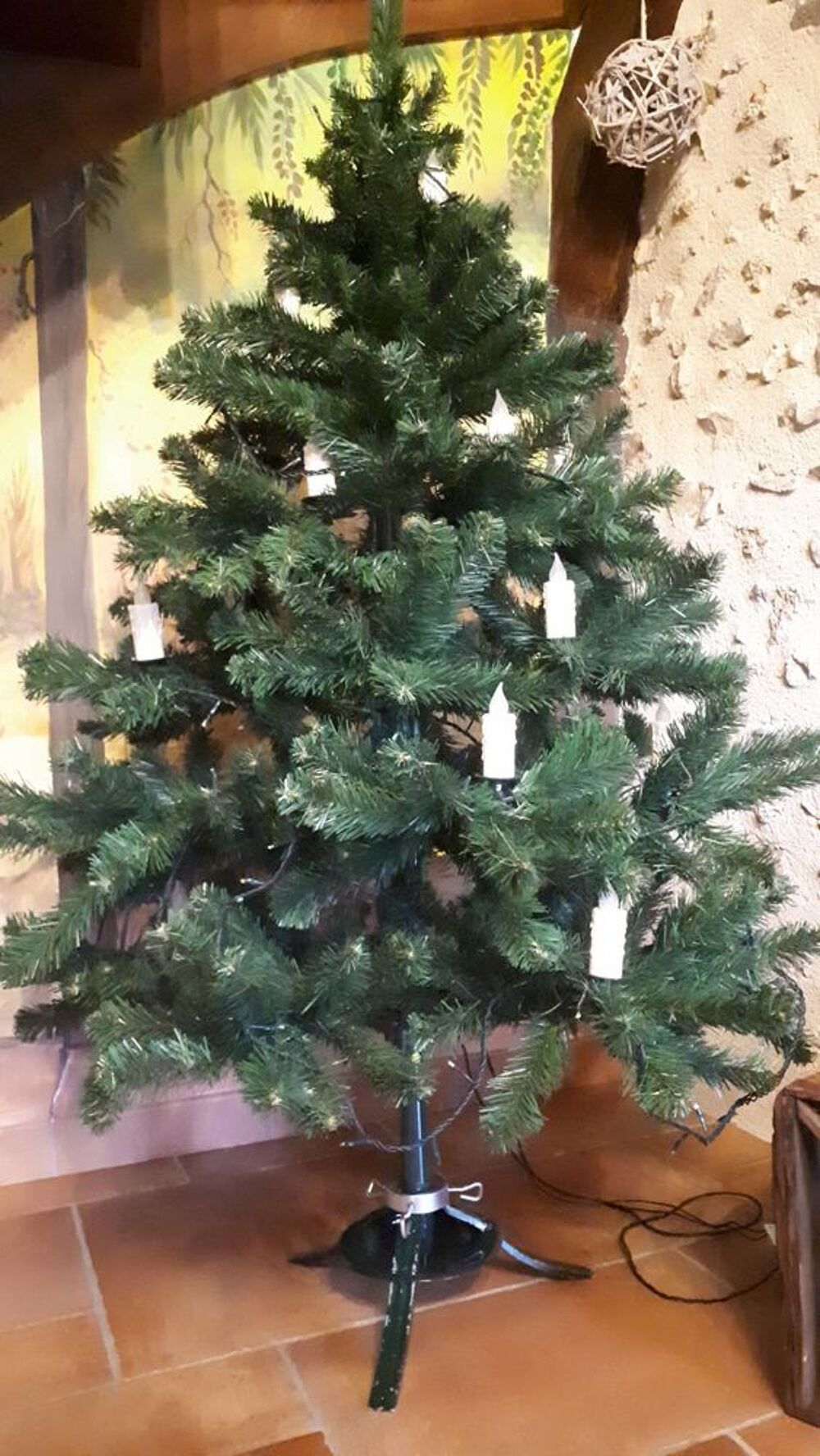 Sapin artificiel 1.50m environ Décoration