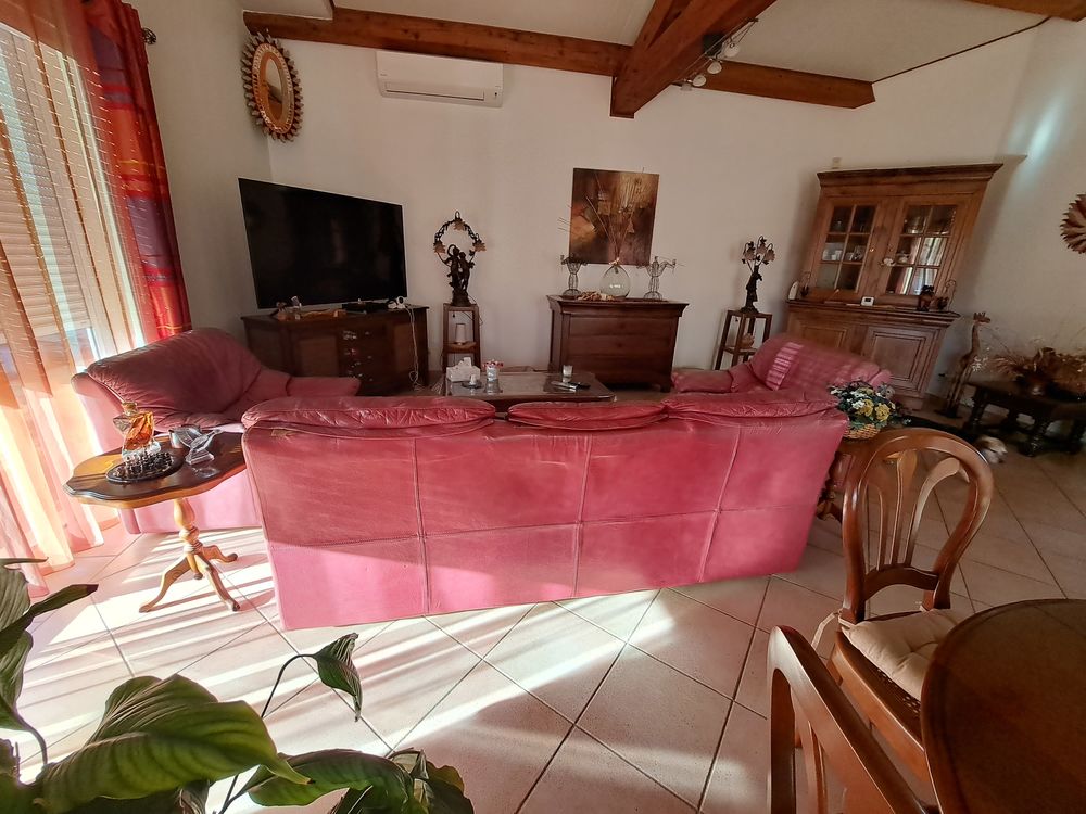 Canap&eacute; cuir 3 places + 2 fauteuils Meubles