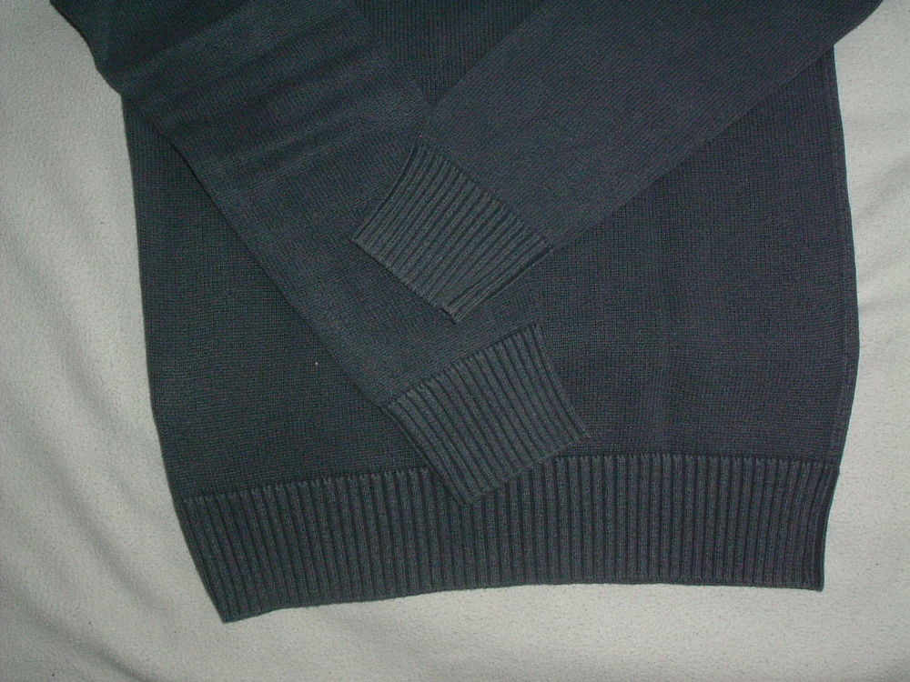 Pull JULES taille M Vêtements
