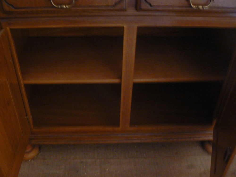 Grand buffet bas/enfilade en ch&ecirc;ne 4 portes 4 grands tiroirs Meubles
