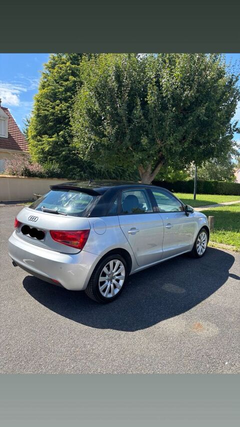 Audi A1 Sportback 1.6 TDI 90 Ambition 2012 occasion Servon 77170