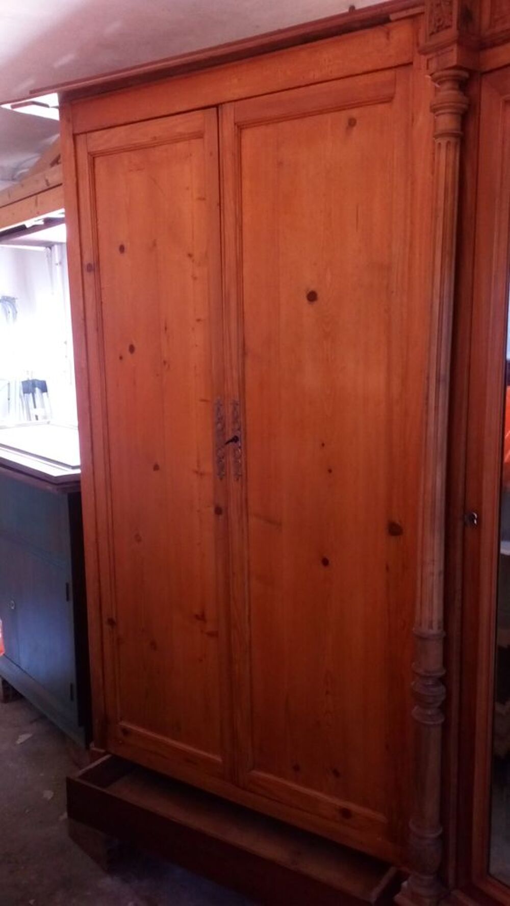 ARMOIRE ANCIENNE EN SAPIN Meubles