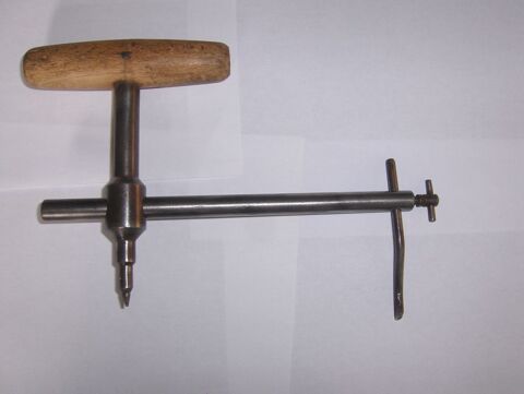 COLLECTOR Compas de tra�age ancien  ($)
25 x 15 cm  --- 5 Sauchy-Cauchy (62)