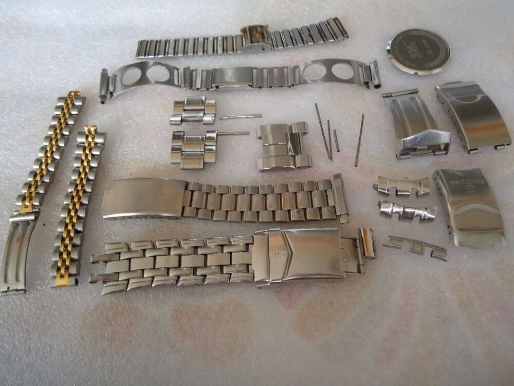 lot de bracelet depareille acier pour montres
Bijoux et montres
