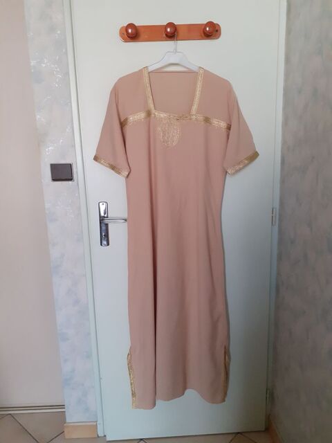 Robe orientale taille 40-42 6 Grisolles (82)