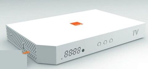 Decodeur Sagem TV UHD 86 20 Beauchamp (95)