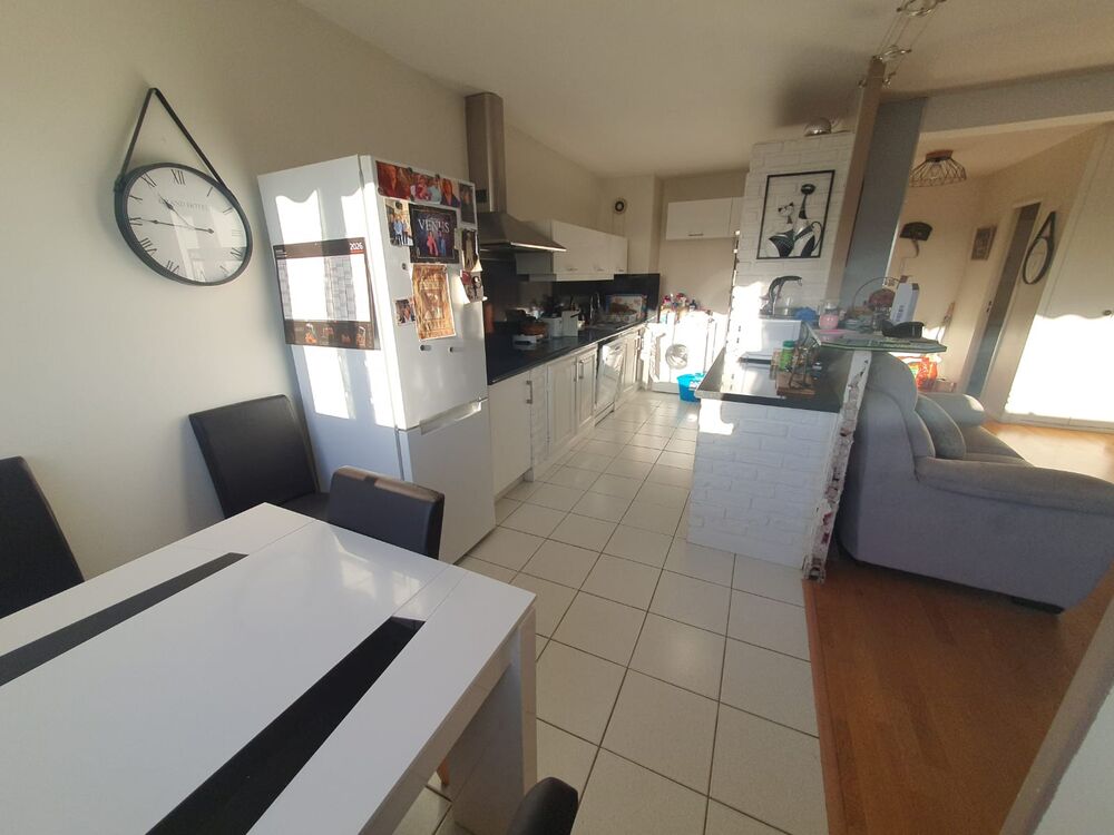 Location Appartement Appartement T4 à 5 mn du métro -Résidence calme centre ville Oullins