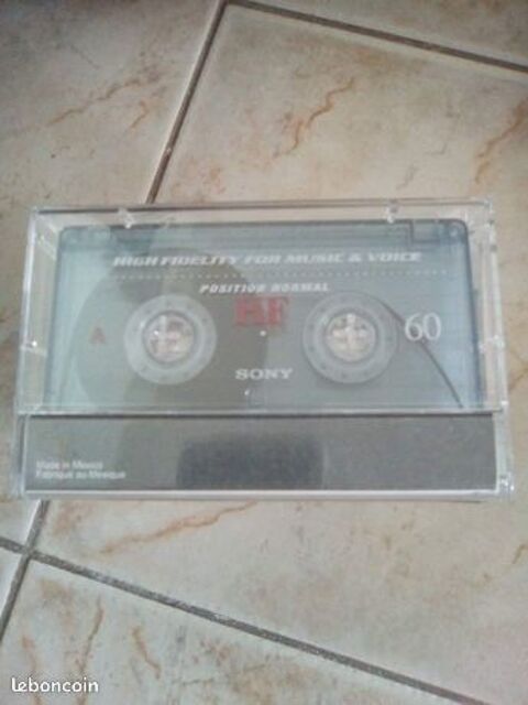 130 cassettes radio 40 Vitrolles (13)