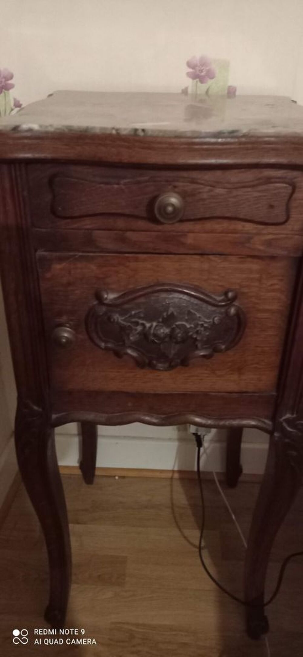 Divers meubles anciens Meubles