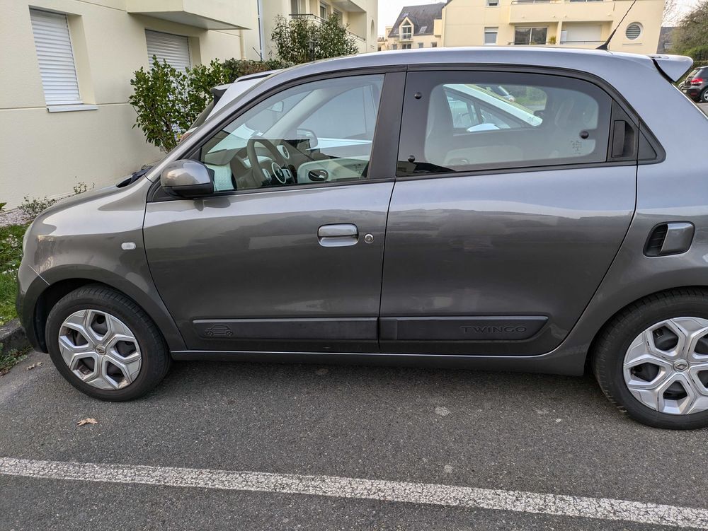 Twingo III 0.9 TCe 90 Energy E6C Intens 2019 occasion 56000 Vannes