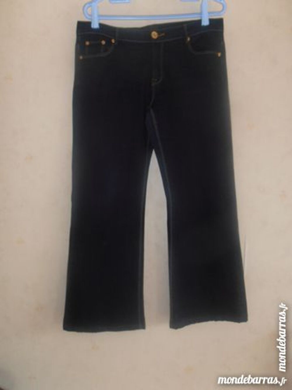 Jean bleu fonc&eacute; (59) Vêtements