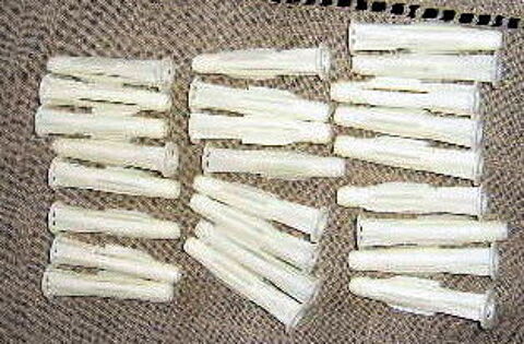 20 Chevilles nylon collerette sx 6x50 Fisher 8 Versailles (78)