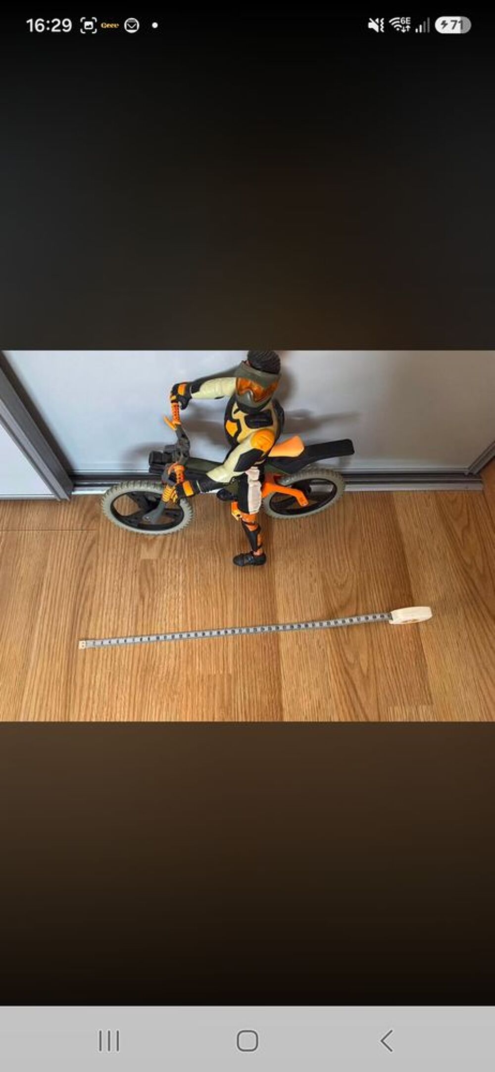 Voitures, v&eacute;lo 
VINTAGE
FAIRE OFFRE Jeux / jouets